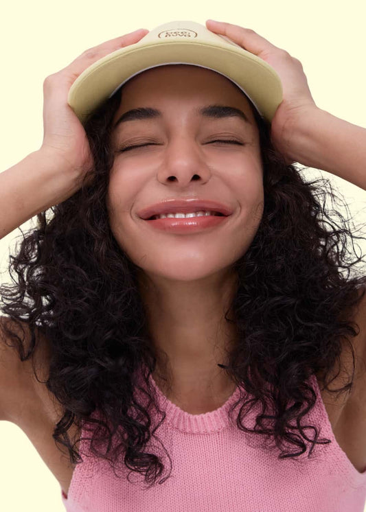 bee:nuvo cap